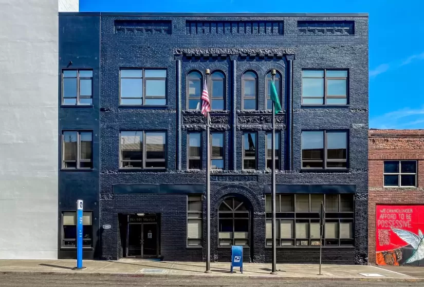 950 Broadway, Tacoma, Washington 98402, ,Office,For Lease,Broadway,664853