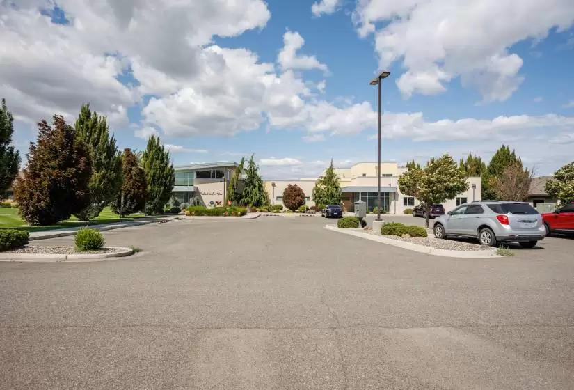 6802 Rio Grande, Kennewick, Washington 99336, ,Office,For Lease,Rio Grande,671259