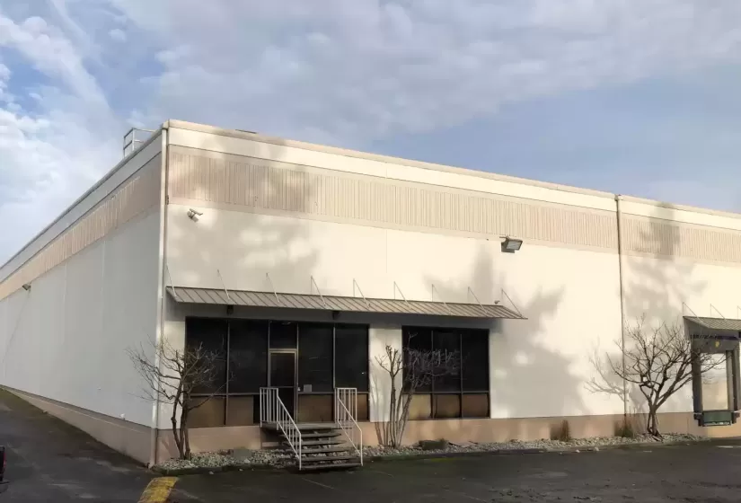 8030 194th St, Kent, Washington 98032, ,Industrial,For Lease,194th St,672795