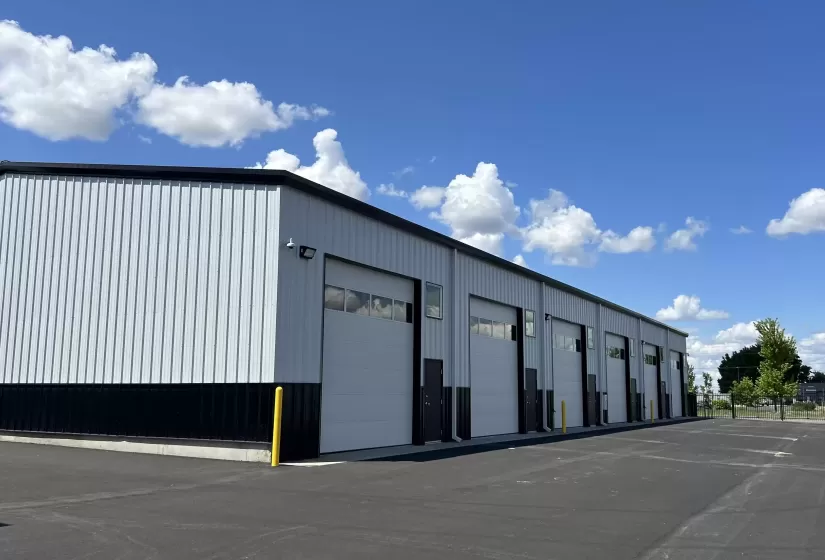 1551 Deer Heights Rd, Spokane, Washington 99224, ,Industrial,For Lease,Deer Heights Rd,674482