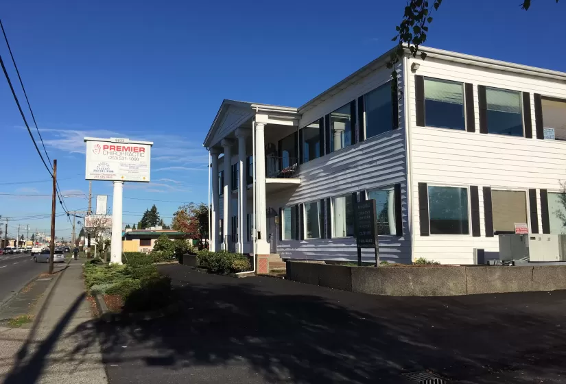 8833 Pacific Ave, Tacoma, Washington 98444, ,Office,For Lease,Pacific Ave,676546