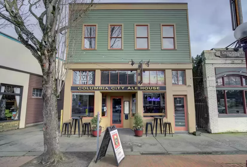 4914 Rainier Ave, Seattle, Washington 98118, ,Retail,For Sale,Rainier Ave,676002