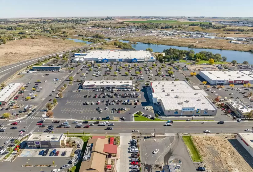 0 Stratford Rd, Moses Lake, Washington 98837, ,Retail,For Lease,Stratford Rd,676409